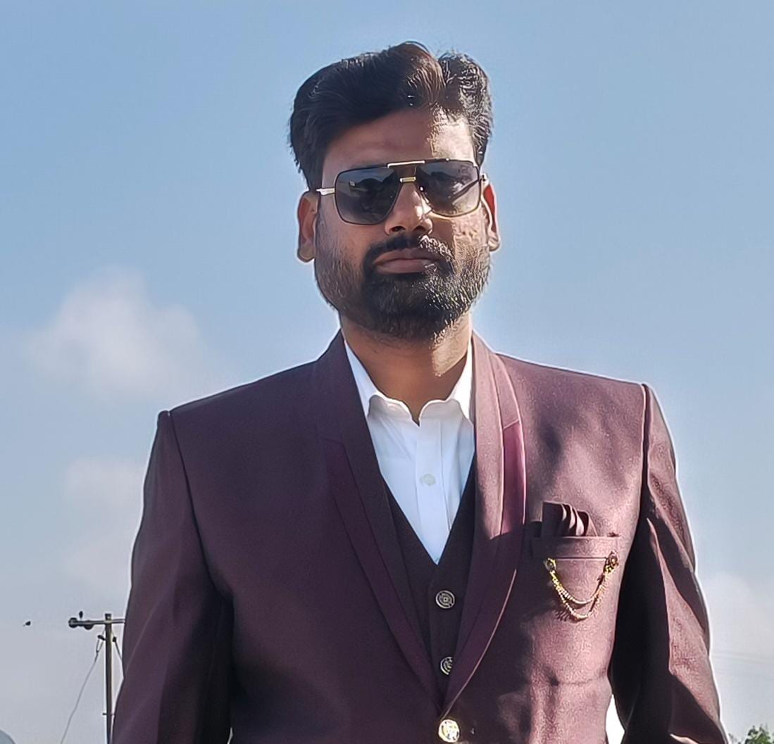 कर्मचारी